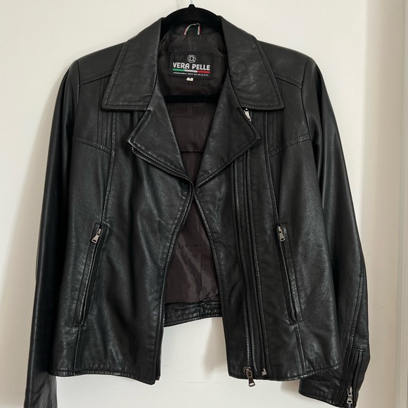 Leather jacket - Picture 5 of 9